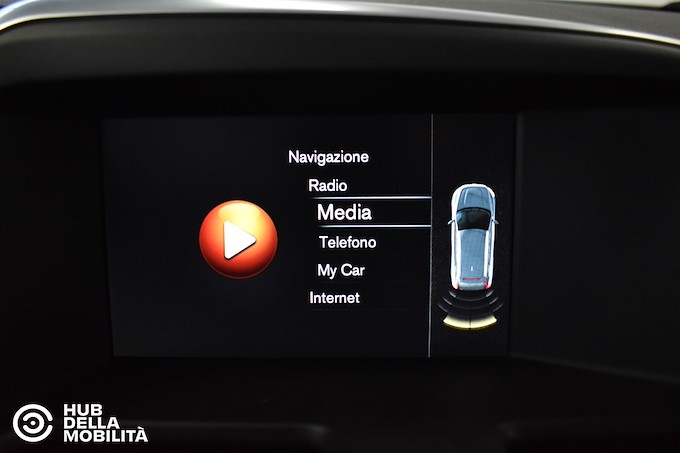 VOLVO XC60 D4 Momentum